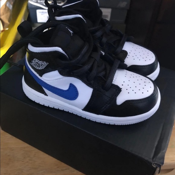 Jordan’s - Picture 2 of 5